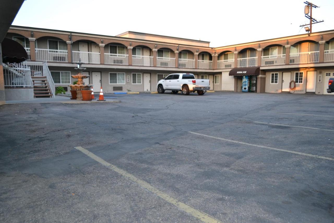 Bell Gardens Inn Los Angeles - Bell Gardens Eksteriør billede